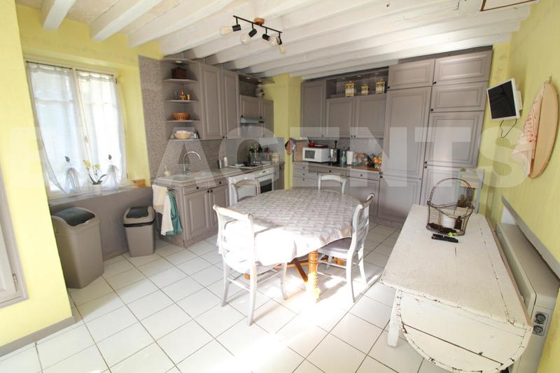 Maison - 145 m² - 6 pièces