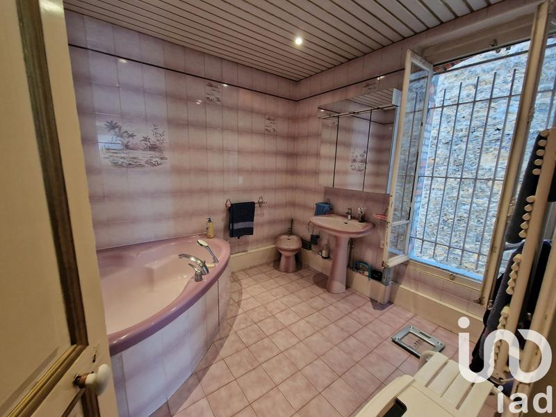 Maison - 130 m² - 6 pièces