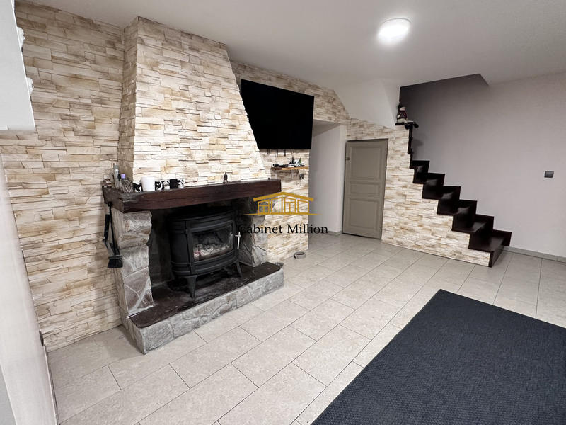 Maison - 82 m² - 5 pièces