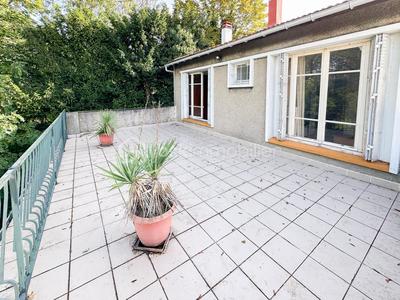 Maison traditionnelle - 126 m² - 5 pièces