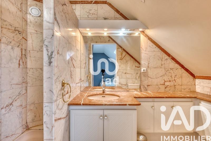 Appartement - 118 m² - 4 pièces