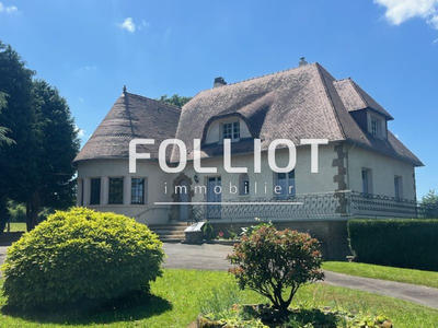 Maison - 177 m² - 7 pièces