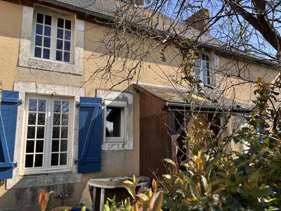 Maison - 80 m² - 5 pièces