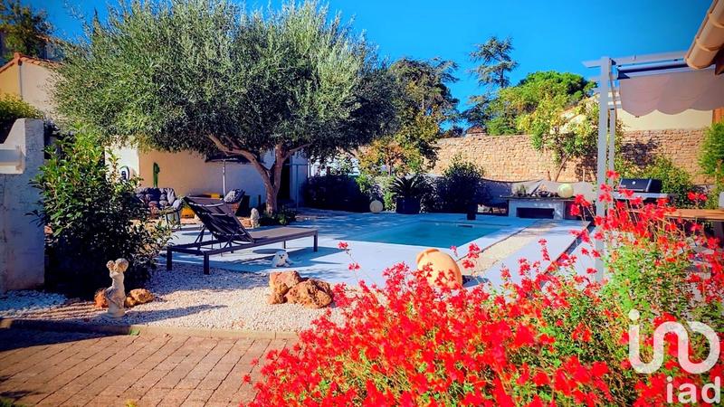 Maison - 104 m² - 4 pièces