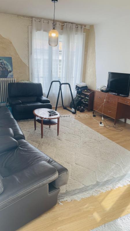 Appartement - 97 m² - 5 pièces