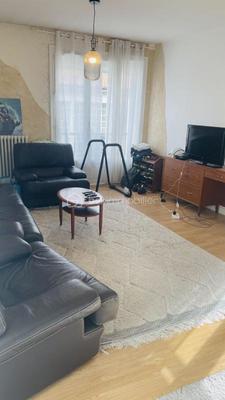 Appartement - 97 m² - 5 pièces