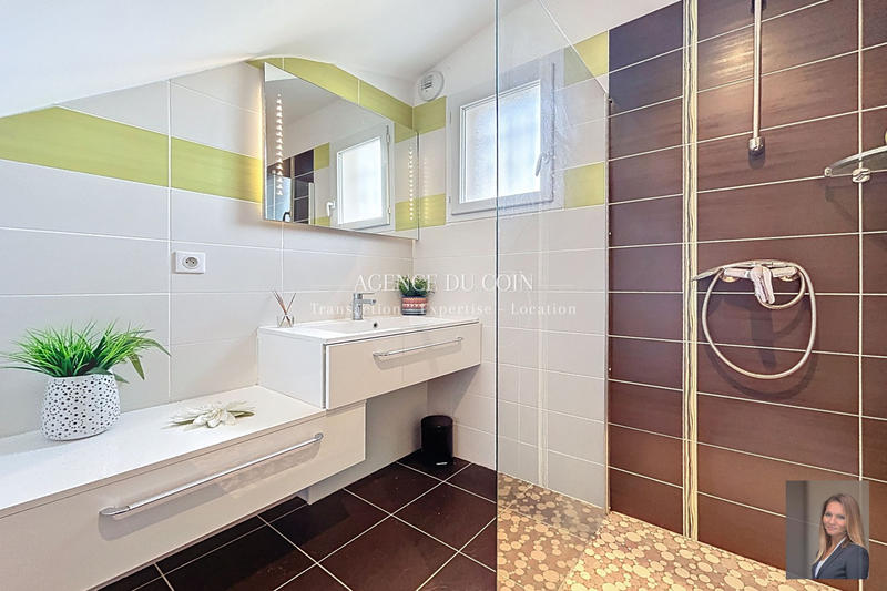 Maison - 135 m² - 5 pièces