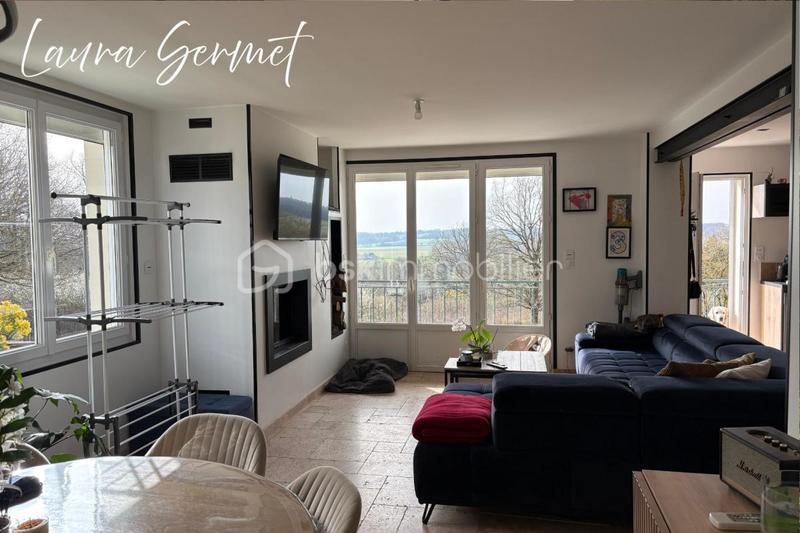 Maison de village - 95 m² - 4 pièces