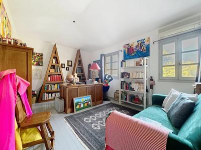 Appartement - 142 m² - 4 pièces