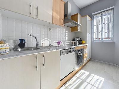 Maison de ville - 150 m² - 9 pièces