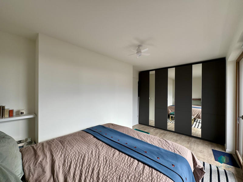 Appartement - 80 m² - 3 pièces