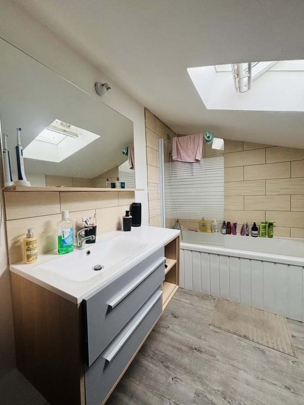 Immeuble - 168 m² - 6 pièces