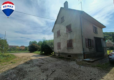 Maison - 122 m² - 7 pièces