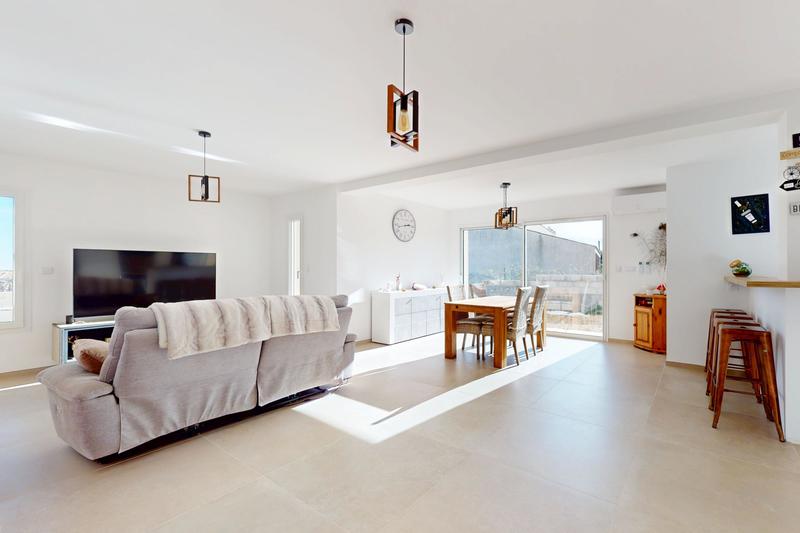 Villa - 110 m² - 4 pièces