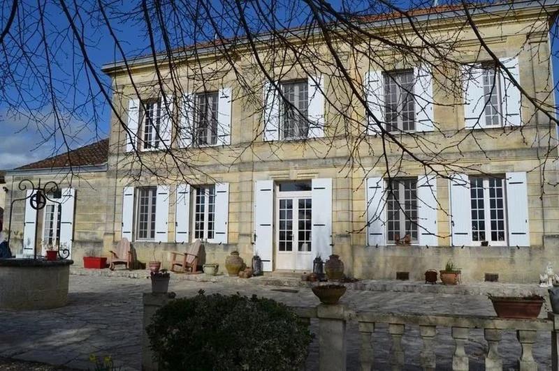 Château - 280 m²