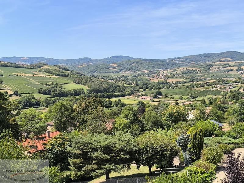 Maison - 157 m² - 8 pièces