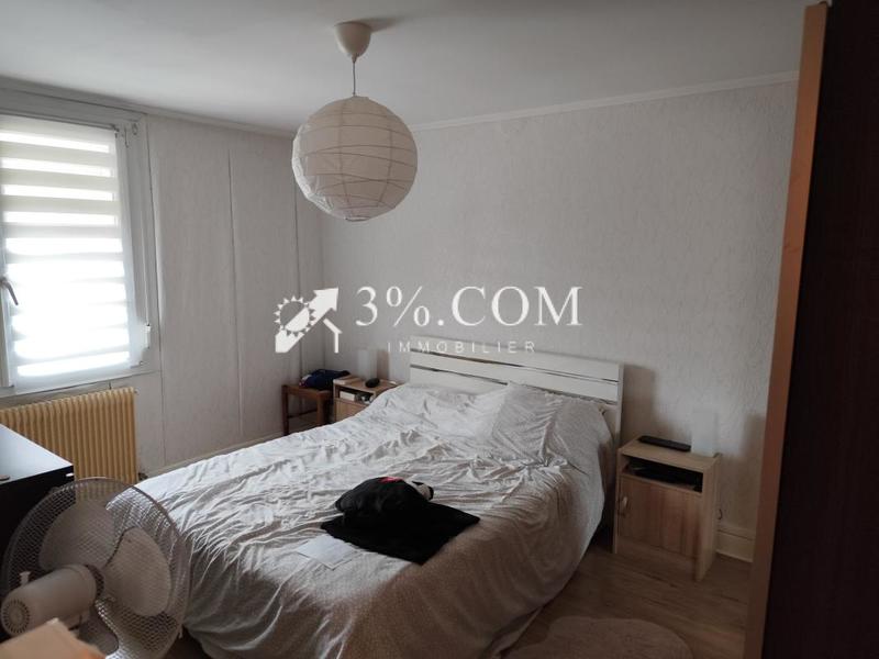 Maison - 80 m² - 5 pièces