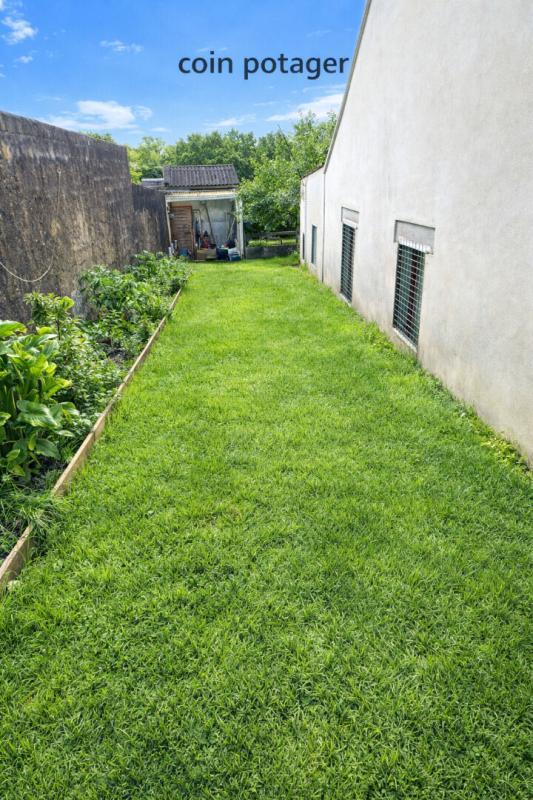 Maison - 220 m² - 6 pièces