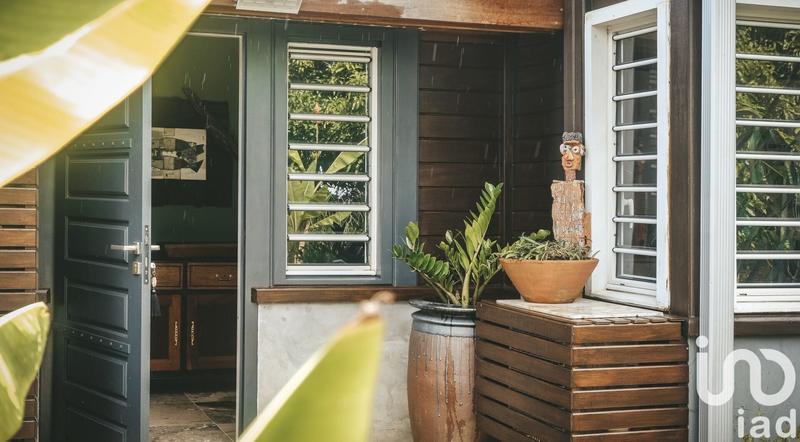 Maison - 272 m² - 5 pièces