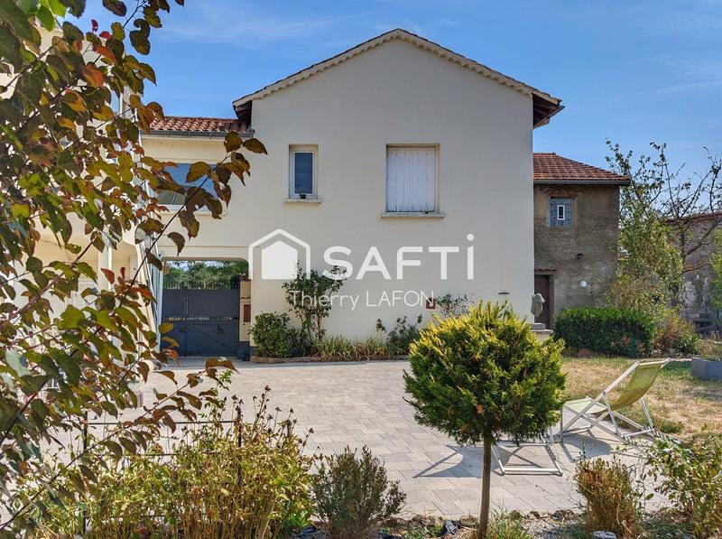 Maison - 200 m² - 7 pièces