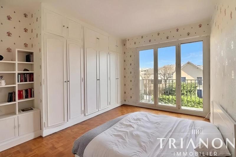 Appartement - 79 m² - 4 pièces