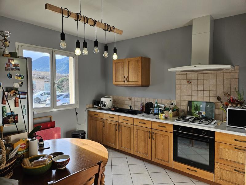 Maison - 91 m² - 4 pièces