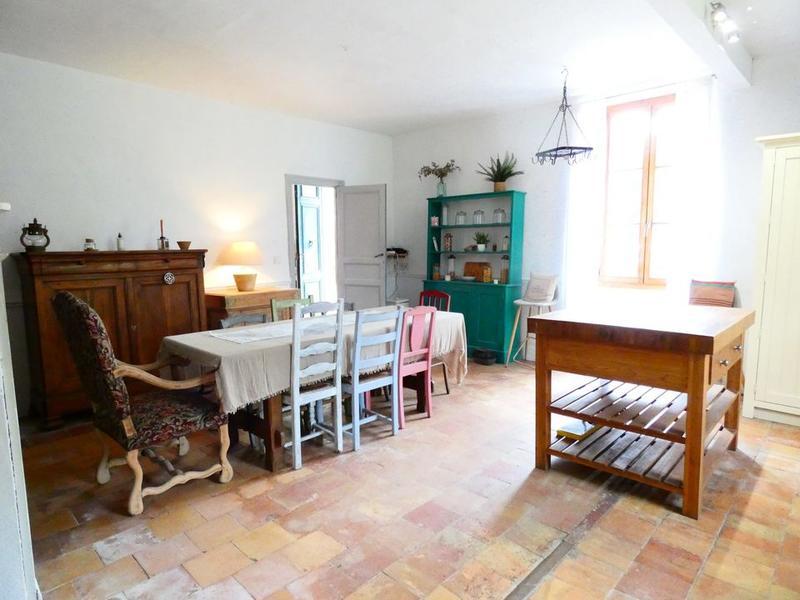 Maison ancienne - 280 m² - 8 pièces