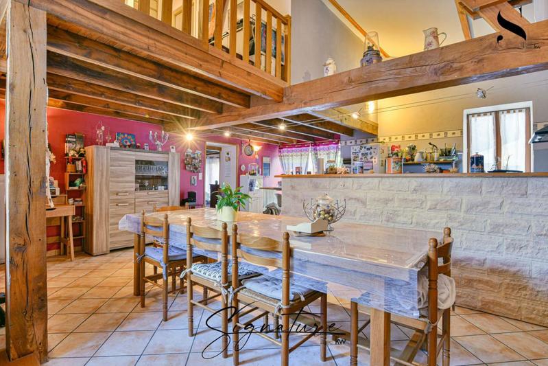 Maison - 160 m² - 7 pièces