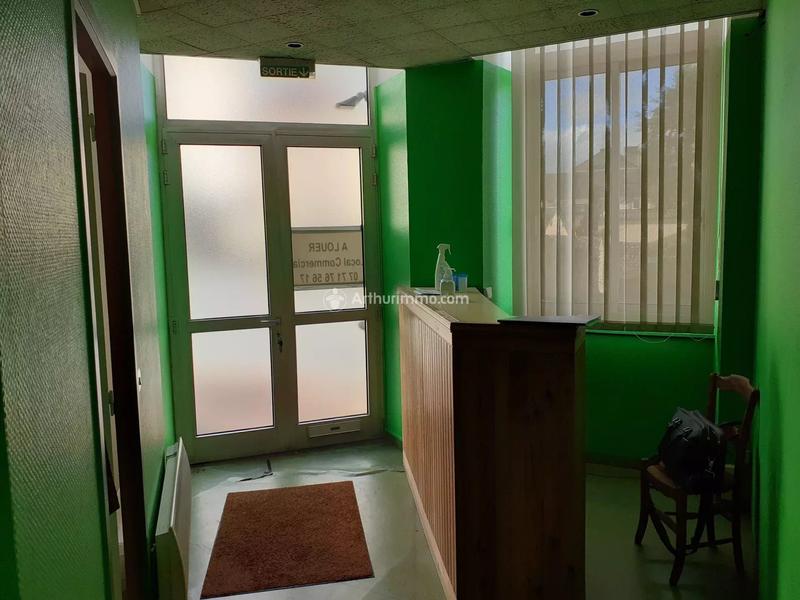 Bureau - 57 m² - 4 pièces