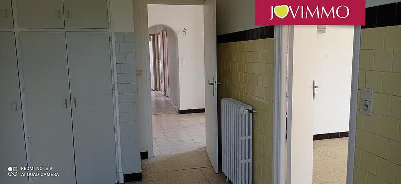 Maison - 200 m² - 8 pièces