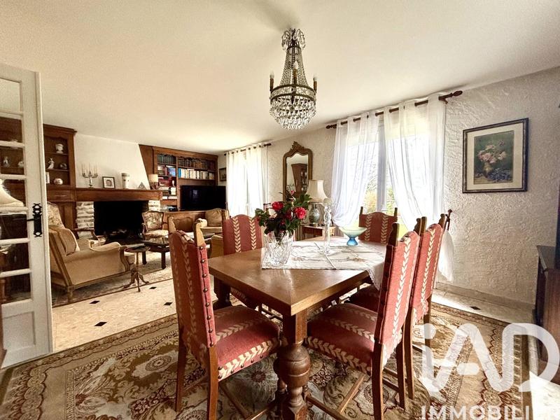 Maison - 168 m² - 6 pièces