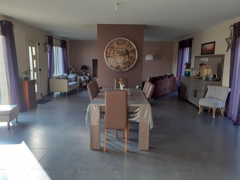 Maison - 170 m² - 6 pièces