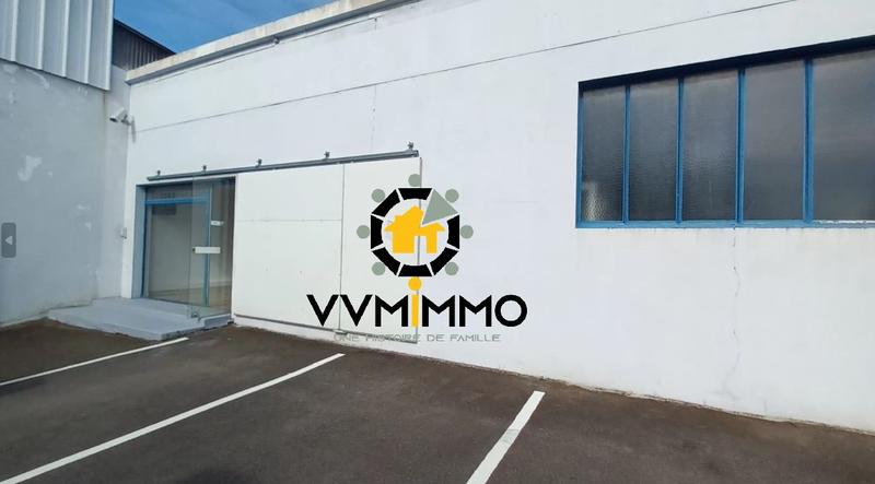 Local commercial - 230 m²