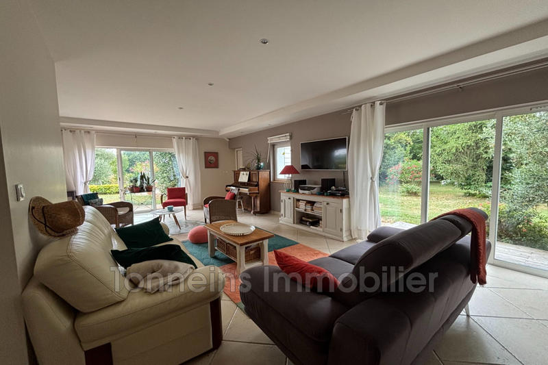 Maison - 170 m² - 5 pièces