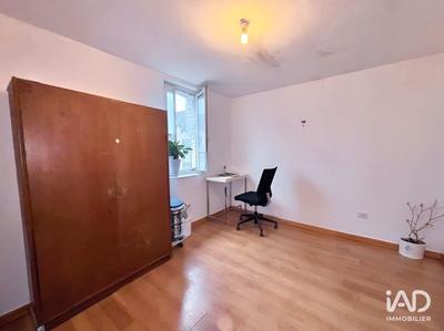 Appartement - 100 m² - 2 pièces