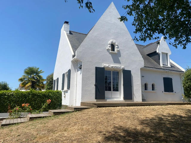 Maison - 184 m² - 6 pièces