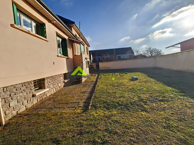 Maison - 231 m² - 8 pièces