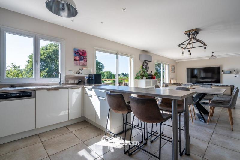 Maison - 135 m² - 5 pièces