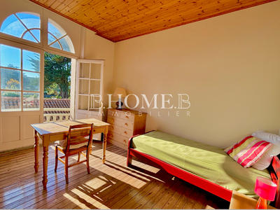 Maison - 104 m² - 5 pièces