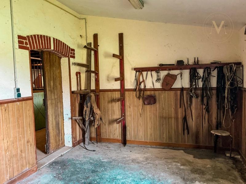Haras - 388 m² - 12 pièces