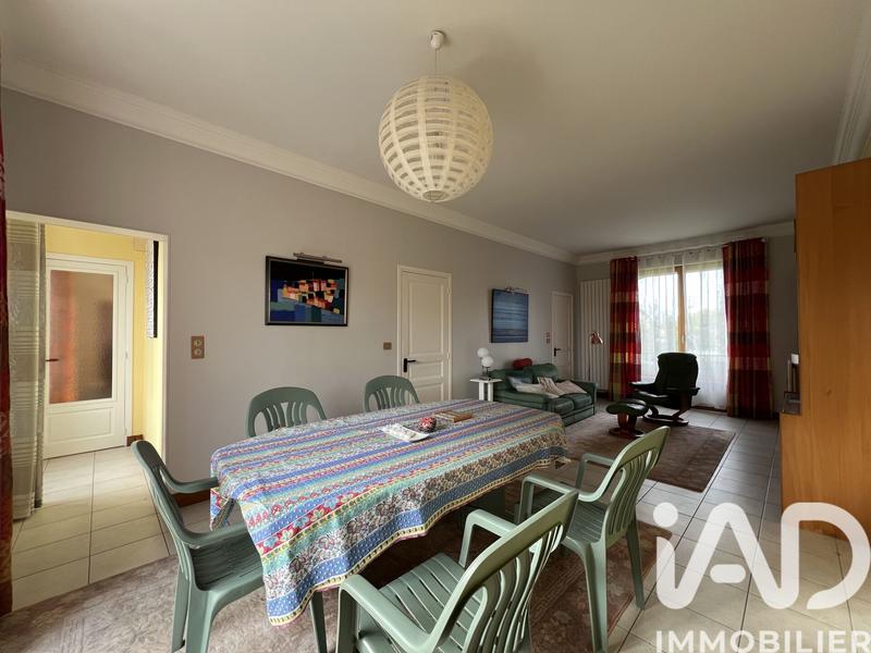 Maison - 231 m² - 11 pièces