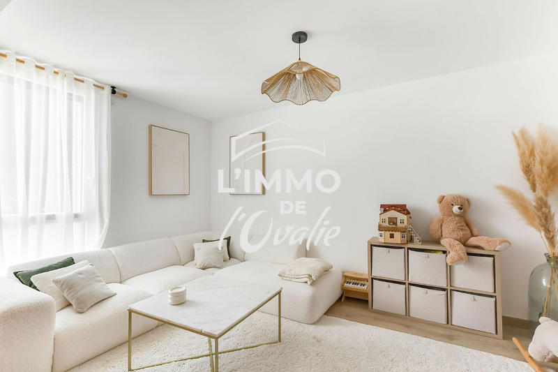 Appartement - 82 m² - 4 pièces