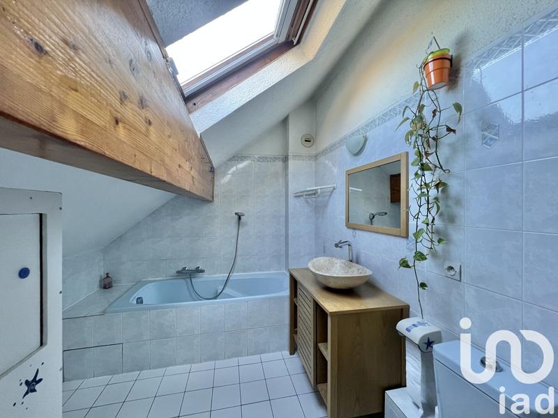 Appartement - 83 m² - 5 pièces