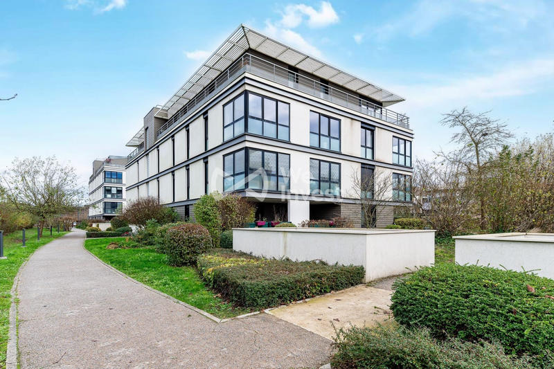 Appartement - 91 m² - 4 pièces