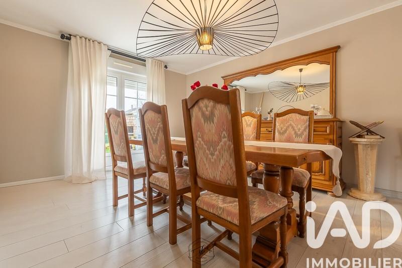 Maison - 107 m² - 5 pièces