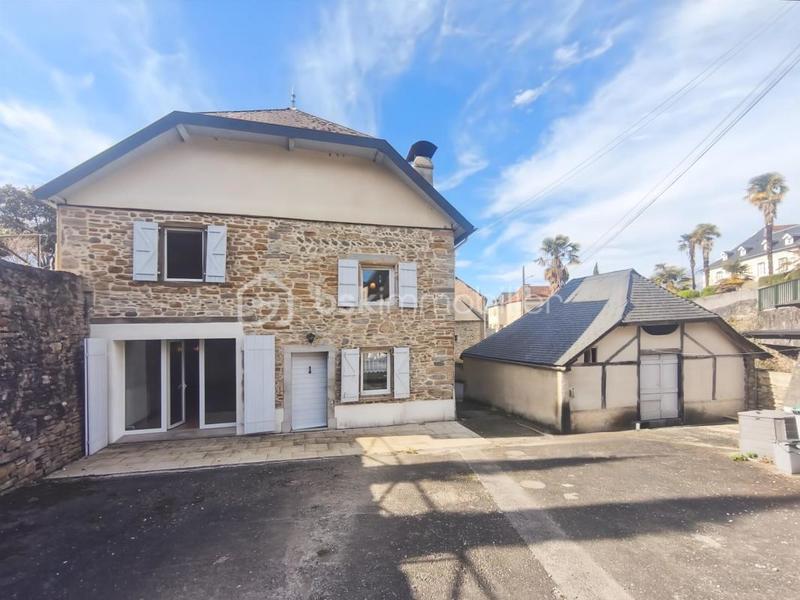 Maison - 185 m² - 6 pièces