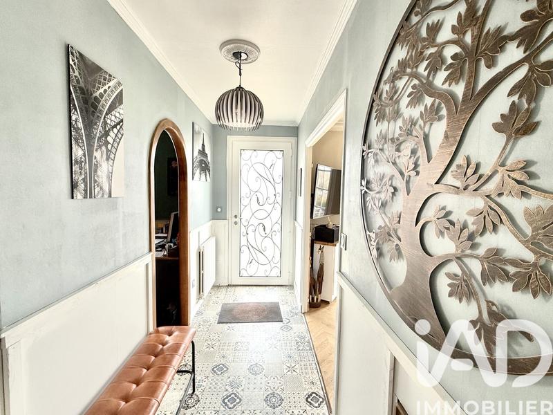 Maison - 98 m² - 6 pièces