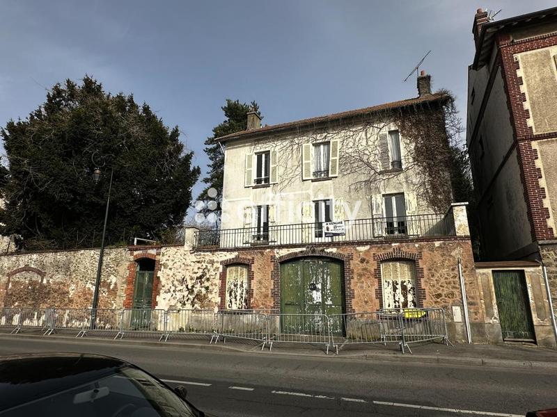 Maison bourgeoise - 140 m² - 6 pièces