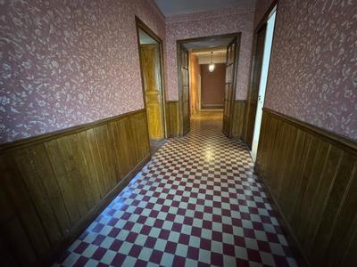 Maison - 376 m² - 2 pièces