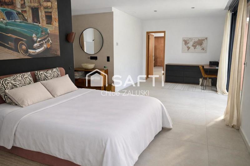 Maison - 280 m² - 7 pièces